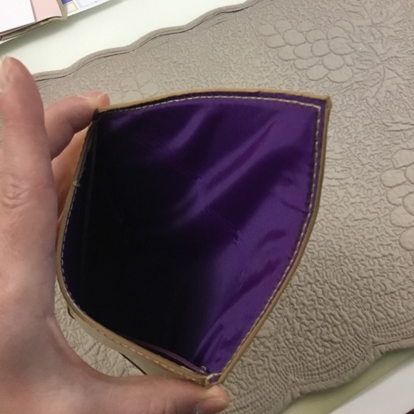 Thierry Mugler ALIEN bundle for the senses with Golden Clutch Bag - Picture 9 of 13